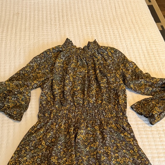 Lush Floral Long Sleeve Dress Size Medium ❤️ - Picture 3 of 5
